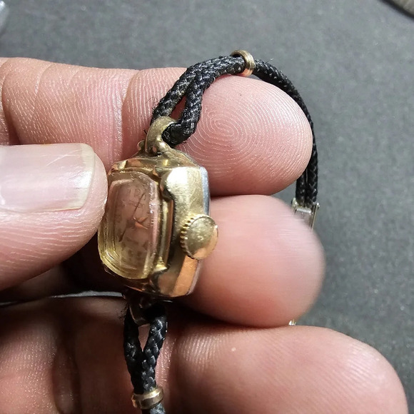 Vintage Gruen 10kGF Ladies Mechanical Wind Cocktail Watch Not Working Parts/Repa - Picture 6 of 8